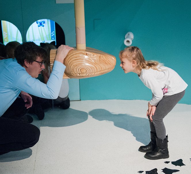 Eksperymenty dla najmłodszych dzieci wystawa Bzzzzz